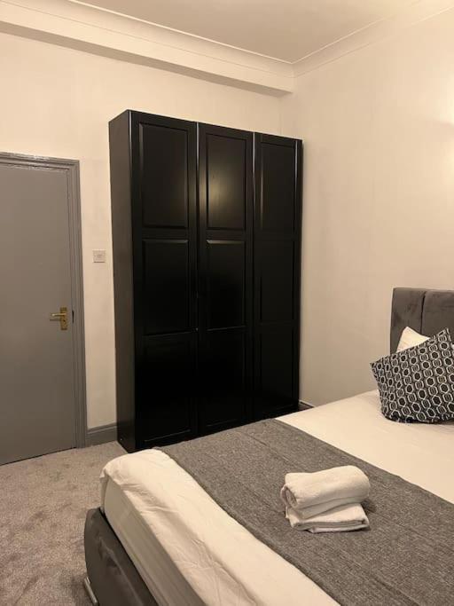 1 Bedroom Flat In Kings Cross! London Exterior foto