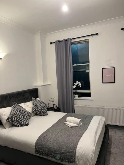 1 Bedroom Flat In Kings Cross! London Exterior foto